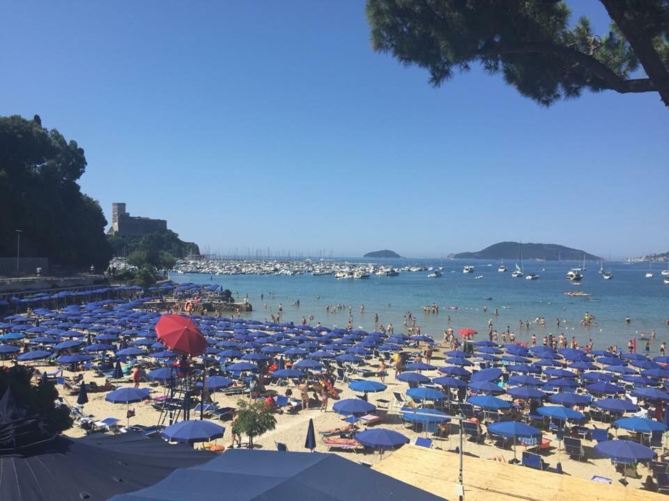 Affittacamere La Baia Di 레리치 외부 사진